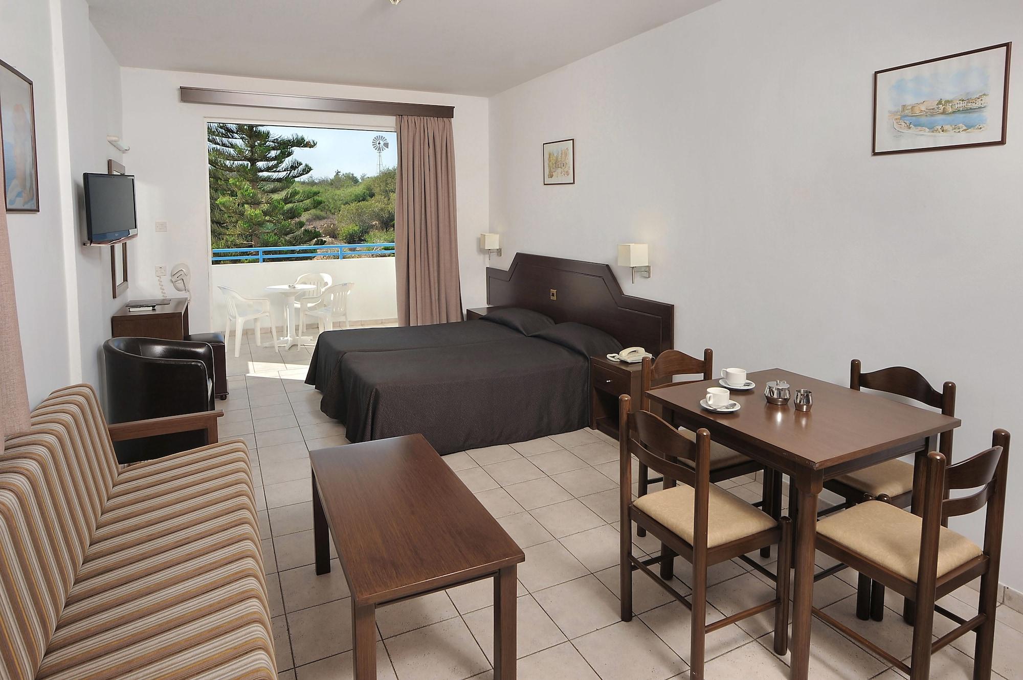 Petrosana Hotel Apartments Ayia Napa Exterior foto