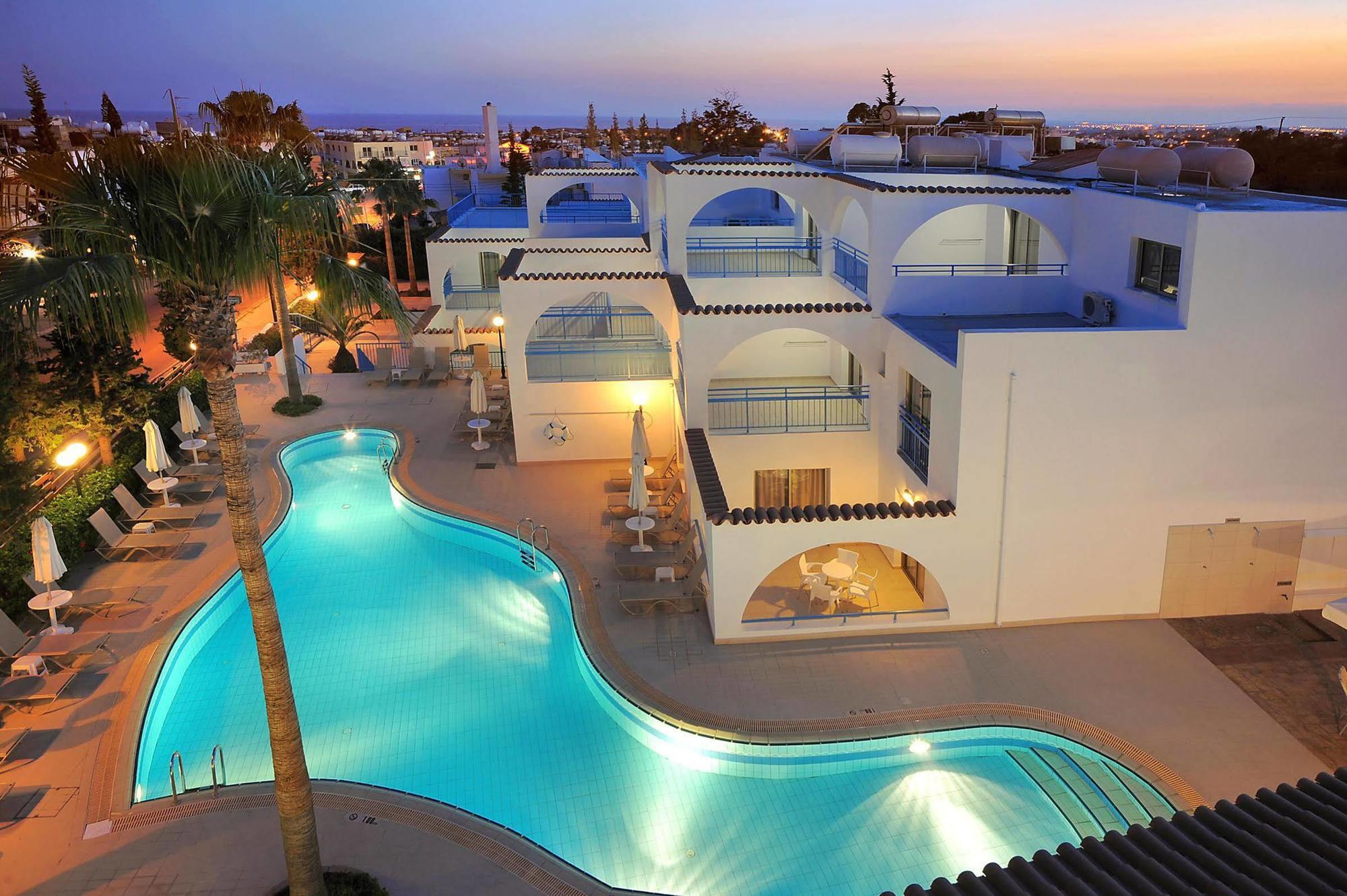 Petrosana Hotel Apartments Ayia Napa Exterior foto